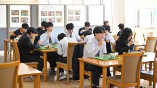 「青丘メソッド4」<br>ゆとりの校舎・学生寮(通学可)